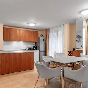 Chic 2bd Flat With Modern Furniture On Aldomirovska By Flat Mаnager סופיה