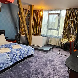 3* Hotell Club